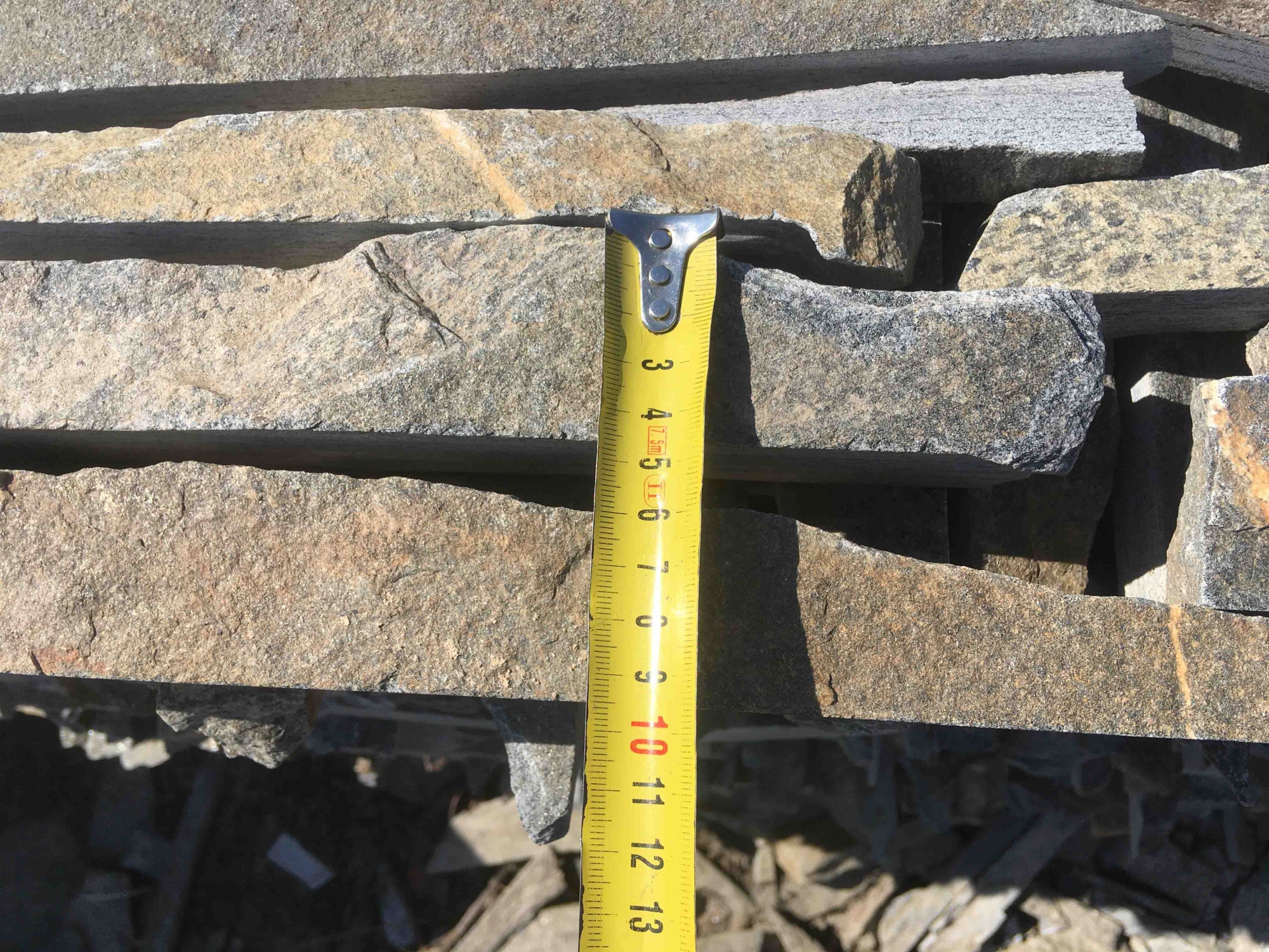 Горбушка златолит мультиколор для облицовки купить в Красноярском крае