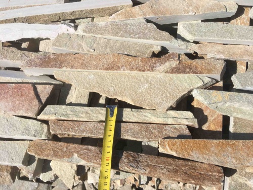 Горбушка златолит золотистый для облицовки купить в Красноярском крае