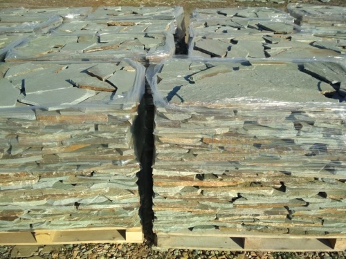 Плитняк златолит зелёный для цоколя, отмостки купить в Красноярском крае