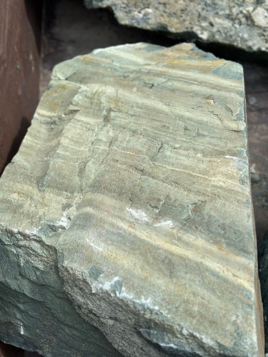 Ландшафтные глыбы зелёные 200-500 килограмм купить в Красноярском крае